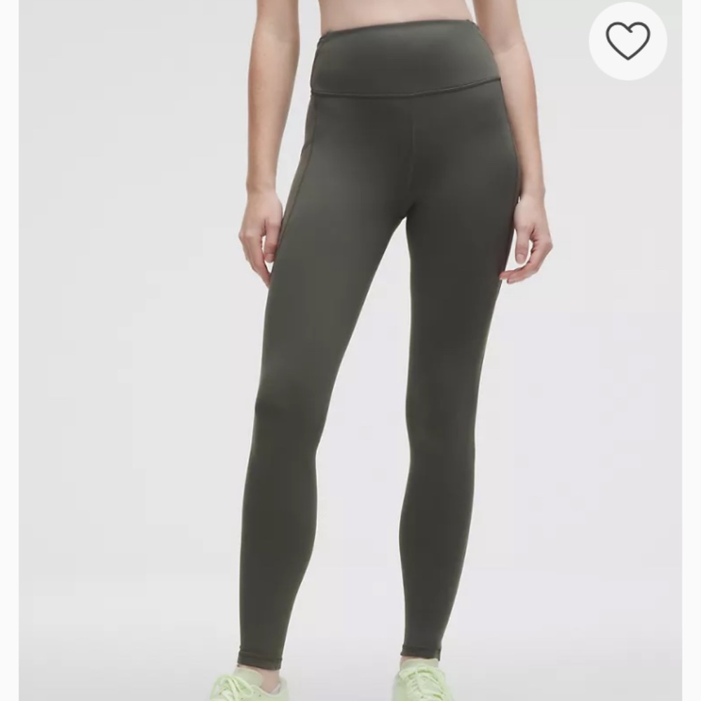 NWT Lululemon 28” Fast and Free hi rise thermal tights leggings with Pockets